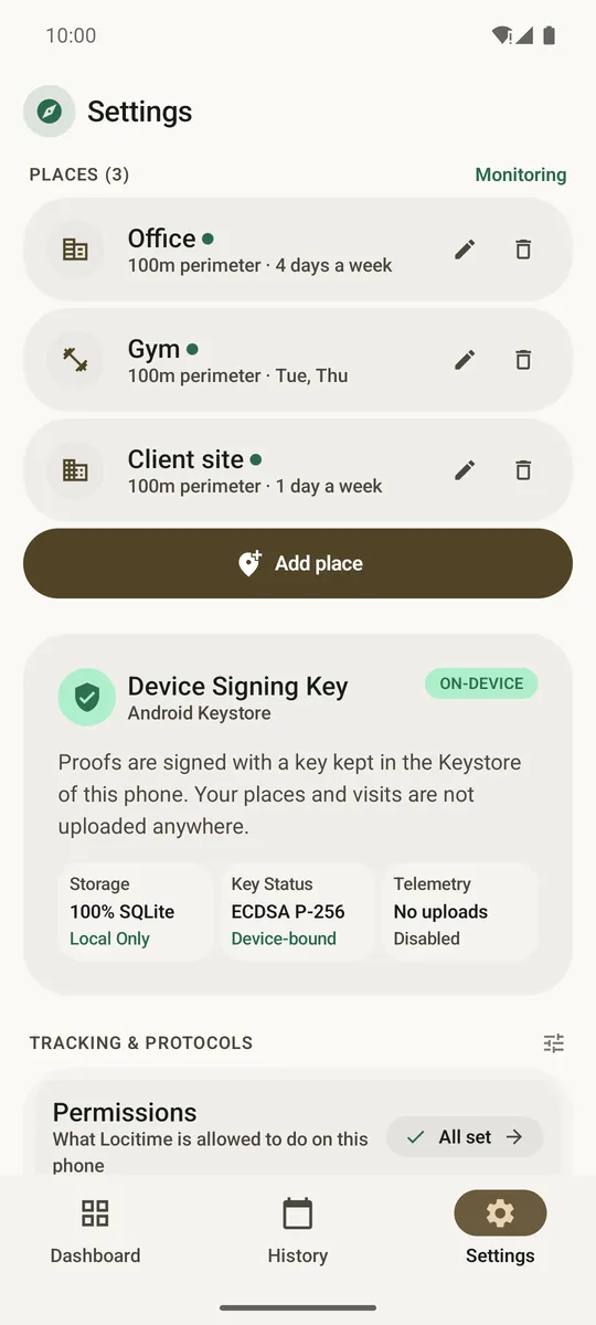 Settings screen: privacy, backup and data controls